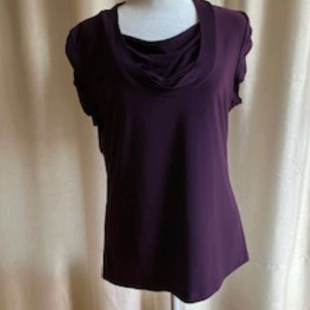 NWT Tahari ASL Cap Sleeve, Gowl Neck Top in Plum, Size L